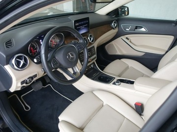 Mercedes GLA I Off-Roader Facelifting 2.0 250 211KM 2019 Mercedes GLA 250 2.0 Ben.210KM/4-Matic/Panorama, zdjęcie 10