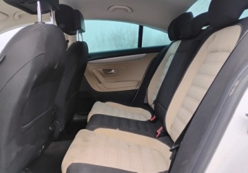 Volkswagen CC 2.0 TDI BlueMotion Technology 150KM 2016 Volkswagen CC 2016r, 2.0 TDI. Uszkodzony przod. 2.0 Diesel 150KM, zdjęcie 8