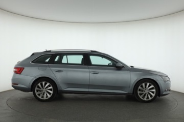 Skoda Superb III Kombi 2.0 TSI 220KM 2016 Skoda Superb 2.0 TSI, Salon Polska, Serwis ASO, zdjęcie 5
