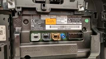 PANEL RAMKA KLIMATYZACJI RENAULT 682602532R+EKRAN 259152544R