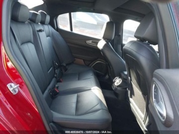 Alfa Romeo Giulia II Sedan Facelifting 2.0 Turbo 280KM 2022 Alfa Romeo Giulia 2022r., 2.0L 2.0 Benzyna 280KM, zdjęcie 9