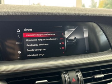 Alfa Romeo Stelvio SUV Facelifting 2.0 Turbo 200KM 2021 Alfa Romeo Stelvio Sprint Q4 / 1 właściciel / Salo, zdjęcie 30