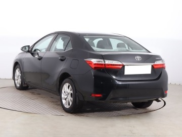 Toyota Corolla XI Sedan Facelifting 1,6 Valvematic 132KM 2018 Toyota Corolla 1.6 Valvematic, Salon Polska, zdjęcie 3