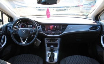 Opel Astra K Sportstourer Facelifting 1.5 Diesel 122KM 2019 Opel Astra 1.5D 122KM przeb.138TYs automat zarejestrowana bezwypadkowa FV, zdjęcie 6