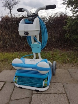 ROBOT ODKURZACZ basenowy MERANUS do basenu NIEMIEC