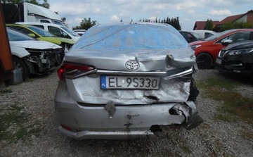 Toyota Corolla XII Sedan 1.6 Valvematic Dual VVT-i 132KM 2019 Toyota Corolla XII 2019r, Salonowa,1.6 LPG, Uszkodzony prawy tyl, Jezdzi., zdjęcie 18