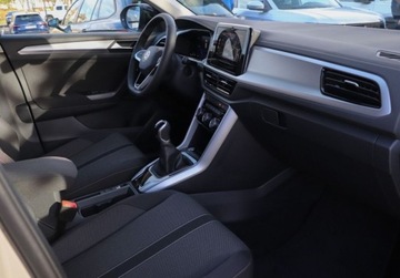 Volkswagen T-Roc I 2025 Volkswagen T-Roc LED, pakiet zimowy, dostepny od reki Benzyna 116KM, zdjęcie 13