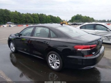 Volkswagen Passat B8 2020 Volkswagen Passat 2020 VOLKSWAGEN PASSAT 2.0T S 2.0 Benzyna 174KM, zdjęcie 3