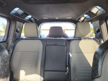 Land Rover Defender IV (L663) 2025 Land Rover Defender Octa 2025 4.4l 4.4 Benzyna 518KM, zdjęcie 10