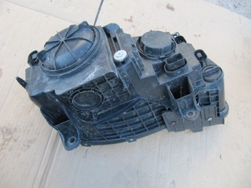 CHRYSLER 300 II 13 SVĚTLO PŘEDNÍ LEVÝ 2011- SVĚTLOMET 300C