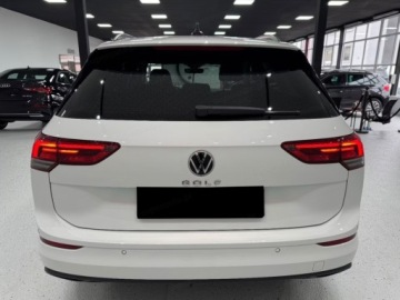 Volkswagen Golf VIII Hatchback Facelifting 1.5 TSI 116KM 2026 VOLKSWAGEN Golf VIII 1.5 TSI Life Plus Combi 116KM 2026, zdjęcie 4