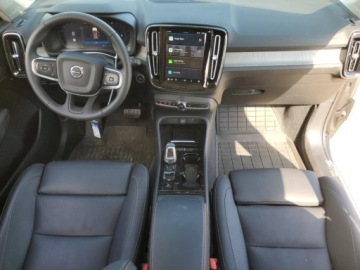 Volvo XC40 2024 Volvo XC 40 Plus 2024 2.0l 2.0 Benzyna 194KM, zdjęcie 8