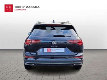 Volkswagen Golf VIII Alltrack 2.0 TDI 200KM 2022 Volkswagen Golf Alltr. 4Mot. ASO 2.0TSI 200KM bezwypadkowy pakiety panoram, zdjęcie 3