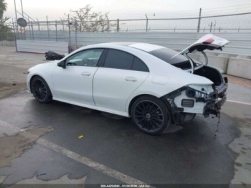 Mercedes CLA C118/X118 2021 Mercedes-Benz CLA 250 2021 2.0 Benzyna 221KM, zdjęcie 3