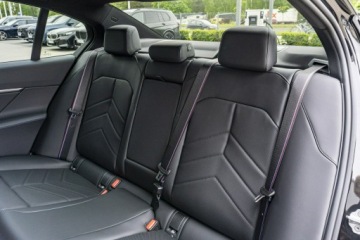BMW Seria 5 G90-91 Touring 2.0 520d 197KM 2026 BMW 520 xDrive Limuzyna - Dostępne od ręki!, zdjęcie 25