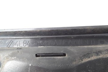 LIŠTA ZHRNUJÍCÍ ZADNÍCH LEVÝCH DVEŘE FORD MAVERICK 4L8478254A17AAW 2.3L