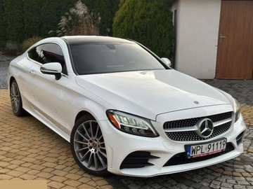 Mercedes Klasa C W205 2019 Mercedes-Benz Klasa C 2.0 16V benzyna 245 KM 2019r, zdjęcie 1