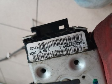 JEEP GRAND CHEROKEE IV WK2 14R ZÁMEK DVEŘE ZADNÍ PRAVÝ P04589922AF 04589922AF