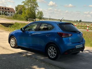 Mazda 2 III Hatchback 5d 1.5 SKY-G 90KM 2015 Mazda 2 Raty 1.5 benz Serwis Aso Klimatronic Tablet Navi Pdc Gwarancja 1.5, zdjęcie 15