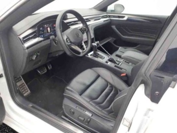 Volkswagen Arteon Fastback Facelifting 2.0 TDI 200KM 2023 Volkswagen Arteon Shooting Brake R-Line 4Motion 2.0TDI 200KM DSG SerwisASO, zdjęcie 4