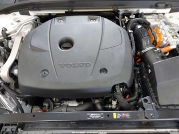 Volvo S60 III 2024 Volvo S60 Recharge Plug-In Hybrid T8 Core Dark Theme 2024 2.0l 2.0 Hybryda, zdjęcie 8