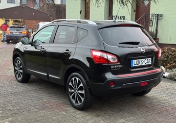 Nissan Qashqai I Crossover Facelifting  1.6 117KM 2012 Nissan Qashqai 1.6 117KM Kamera360 CLIMATRONIC PANORAMA Bezwypadkowy Serwis, zdjęcie 2