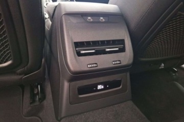 Audi A5 F5 Coupe Facelifting 2.0 40 TDI 204KM 2024 Audi A5 Limousine 204KM TDI Quattro Stronic LampyLEDACCSlinePakietCzernKam, zdjęcie 20