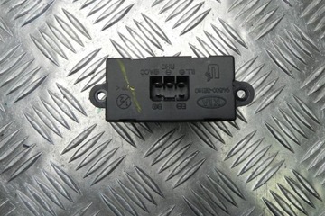 BUDÍK KOKPIT KIA SORENTO I (JC) 945003EI60 DIESEL 103KW 2005