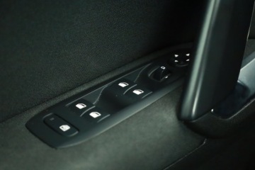 Peugeot 308 II SW Facelifting 1.5 BlueHDI 130KM 2019 Peugeot 308 1.5 BlueHDi, Salon Polska, zdjęcie 13