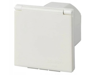 ЯХТНАЯ ЭЛЕКТРИЧЕСКАЯ РОЗЕТКА CEE 230V-16A