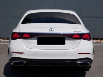Mercedes Klasa E W214 Sedan 2.0 220d 197KM 2025 E Klasa 220 d 4-Matic AMG 2.0 (197KM) 2025, zdjęcie 3