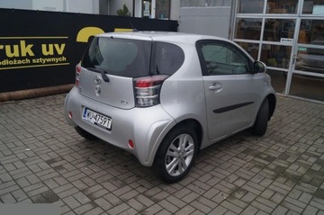 Toyota iQ 2011 Toyota iQ 1.33 Plus CVT 98KM 2011r FV23%, zdjęcie 3