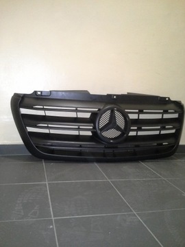 Mercedes Sprinter 907 910 atrapa grill