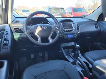 Hyundai ix35 SUV Theta 2.0 MPI 163KM 2010 Hyundai IX35 2.0 benzyna 163KM Kamera Navi Klimatronik, zdjęcie 13