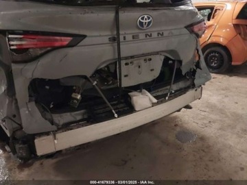 Toyota Sienna III 2023 Toyota Sienna 2023 TOYOTA SIENNA XSE 2.5 Hybryda 189KM, zdjęcie 13