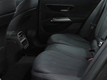 Mercedes Klasa E W214 Kombi 2.0 220d 197KM 2025 E Klasa 220 d Avantgarde Estate 2.0 (197KM) 2025, zdjęcie 15