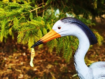 Декоративная садовая фигура: БОЛЬШАЯ ЦАПЛЯ С РЫБКОЙ (В: 96 см)