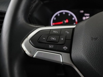 Volkswagen T-Cross SUV 1.0 TSI 95KM 2019 Volkswagen T-Cross klimatyzacja grzane fotele, zdjęcie 33