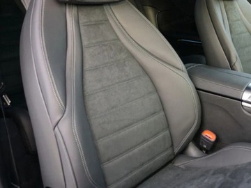 Mercedes CLE Coupe 2.0 200 204KM 2025 MERCEDES-BENZ CLE 200 4-Matic AMG Line 2.0 (204KM) 2025, zdjęcie 2