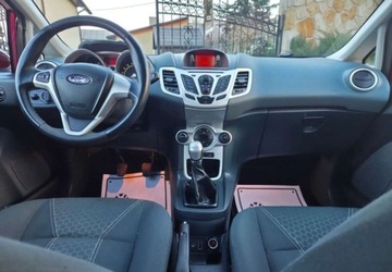 Ford Fiesta VII Hatchback 5d 1.4 Duratec 96KM 2009 Ford Fiesta Ford Fiesta 1.4 Champions Edition 1.4 Benzyna 96KM, zdjęcie 15