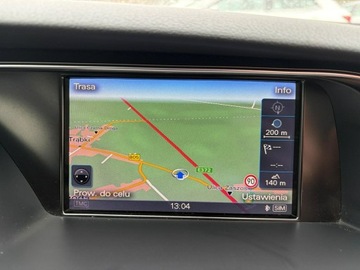 Audi A4 B8 Limousine Facelifting 1.8 TFSI 170KM 2013 Audi A4 Limousine 1.8 benzyna 170 KM manual Xenony, zdjęcie 21