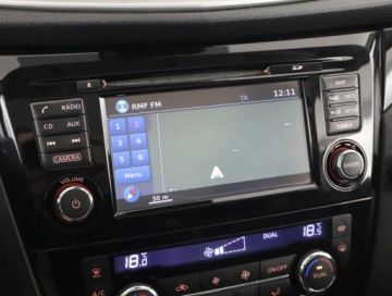 Nissan Qashqai II Crossover 1.2 DIG-T 115KM 2016 Nissan Qashqai 1.2 DIG-T, Salon Polska, Skóra, zdjęcie 12