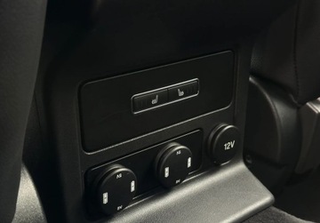 Jaguar F-Pace 2017 Jaguar F-Pace R Sport, Lampy LED, 2.0 D AWD 4x4, Bezwypadkowy Nowy Rozrzad, zdjęcie 14