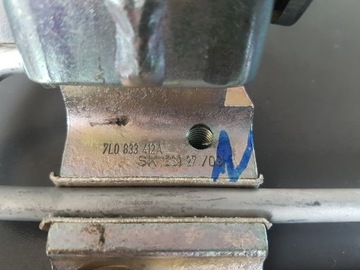 AUDI Q7 PANT DVEŘE PRAVÝ SPODEK 4L0833412A
