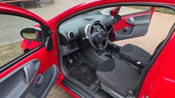 Toyota Yaris III Hatchback 5d Facelifting 1.0 VVT-i 69KM 2009 TOYOTA AYGO 1.0 VVT-i 68KM 2009 KLIMA-SERWO SUPER STAN! BIEDRONECZKA!!!, zdjęcie 35