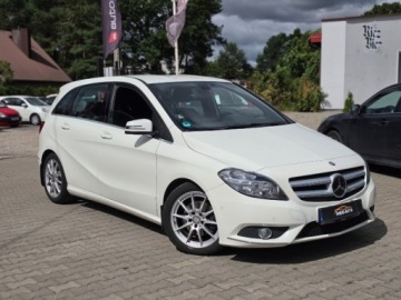 Mercedes Klasa B W246 Sports Tourer 180 CDI 109KM 2014 Mercedes-Benz Klasa B Automat 1- Wlasciciel Swiezy Rozrzad Drugie Kola Alu, zdjęcie 2