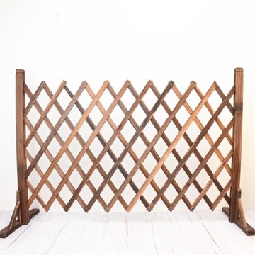 Выдвижной деревянный забор. Выдвижная садовая решетка. Отдельно стоящие садовые ворота.