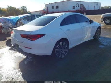 Mercedes CLA C118/X118 2023 Mercedes-Benz CLA 2023r., 2.0L 2.0 Benzyna 221KM, zdjęcie 3