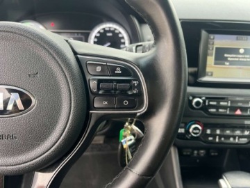Kia Niro I Crossover 1.6 GDi Hybrid 141KM 2018 Kia Niro HYBRYDA AUTOMAT NAWIGACJA KLIMATYZACJA KAMERA COFANIA ASYSTENT PA, zdjęcie 23