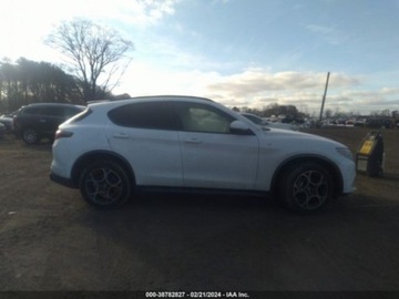 Alfa Romeo Stelvio SUV Facelifting 2.0 Turbo 280KM 2022 Alfa Romeo Stelvio 2022r., 4x4, 2.0L, zdjęcie 4